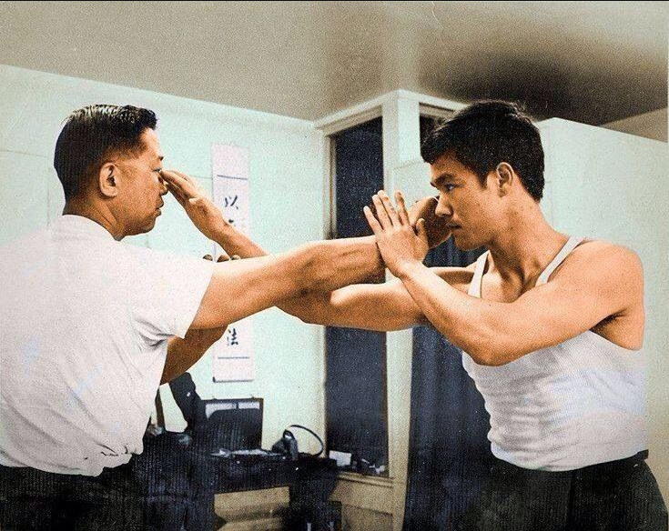 Warrior: Nova série baseada na história de Bruce Lee divulga seu