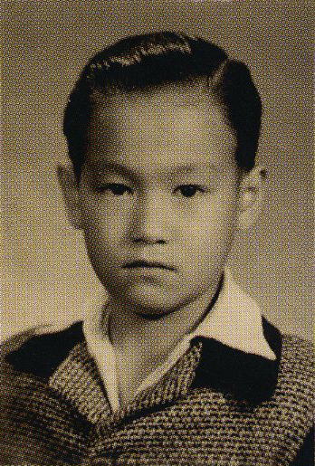 young BruceLee